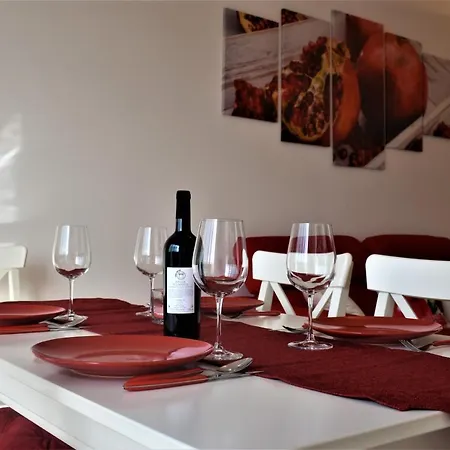 Apartment Melograno *
